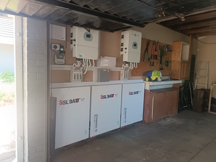 4 Bedroom Property for Sale in Carters Glen Northern Cape